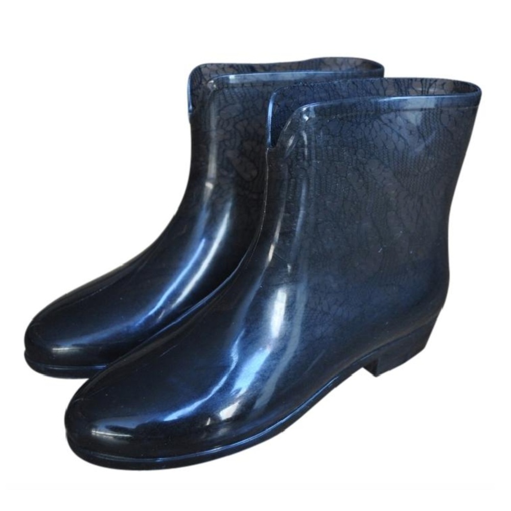 Mel by Melissa Black Lace Rain Booties